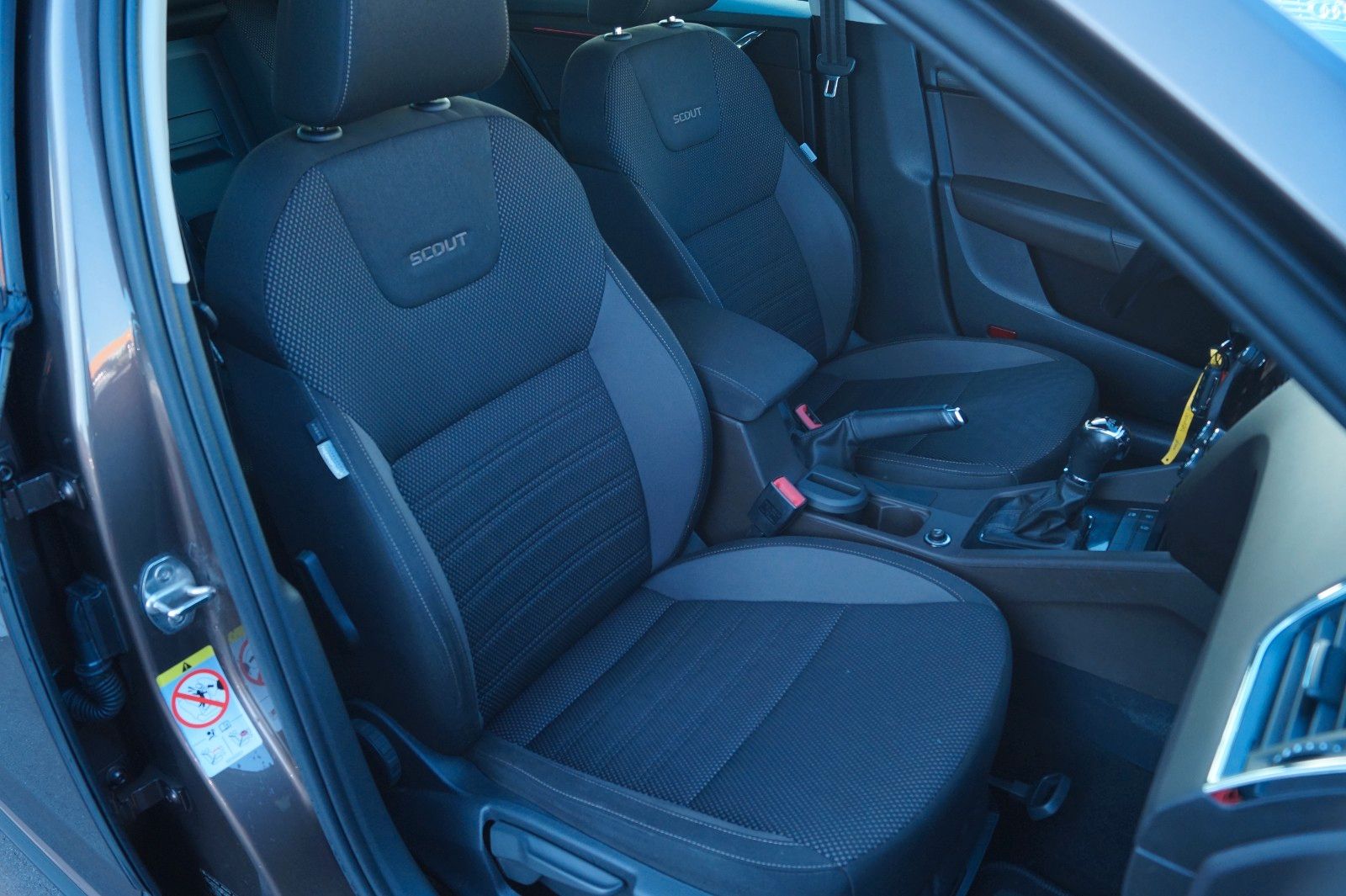 Fahrzeugabbildung SKODA Octavia Combi Scout 4x4 *TÜV, Inspektion neu
