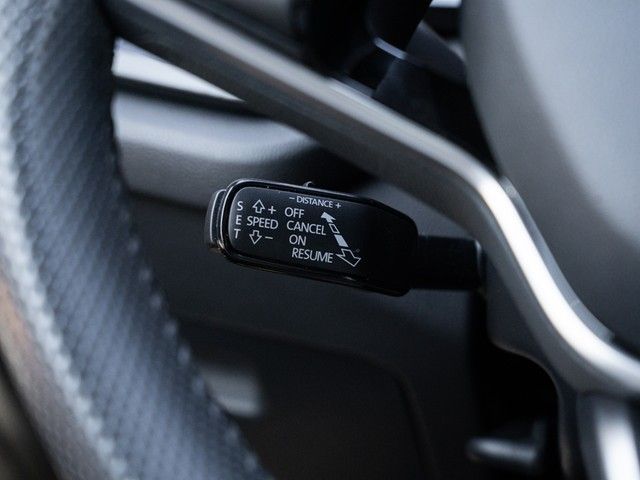 Octavia Combi 2.0 TDI Sportline DSG 360°+HUD+MAT