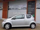 Toyota Aygo 1,0-l-VVT-i - Toyota Aygo (X) aus 2009
