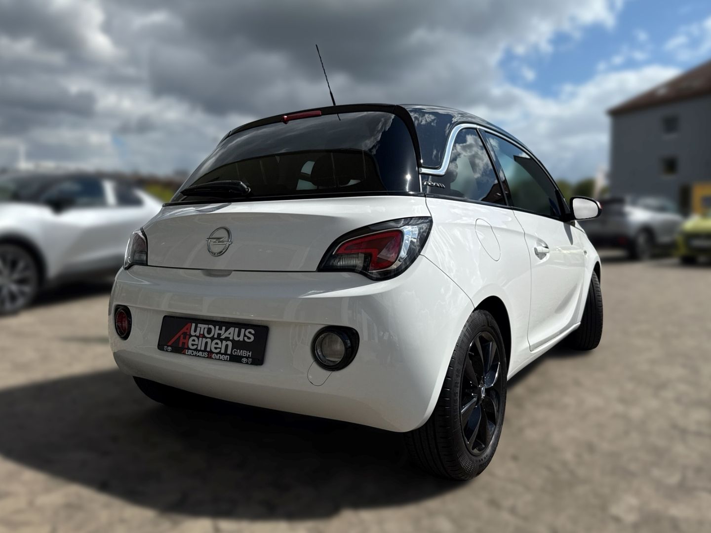 Fahrzeugabbildung Opel Adam Unlimited 1.4 Klimaautom SHZ LenkradHZG Tem