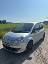 Renault Grand Modus 8-Fach bereift & Fahrradträger - Renault Grand Modus: Kleinbus