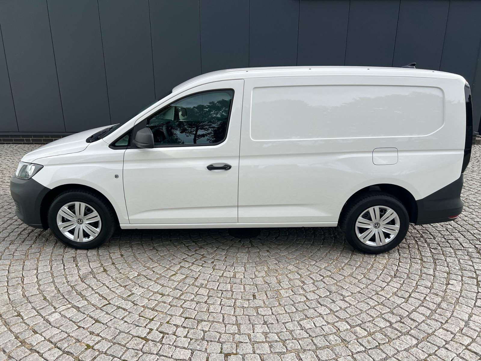 Fahrzeugabbildung Volkswagen Caddy Cargo Maxi 2.0 TDI *AHK, Klima, AppConnect