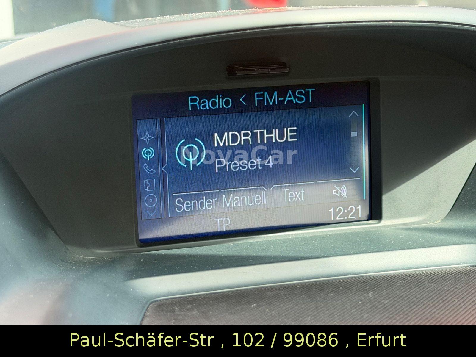 Ford C-MAX 2014 — photo 17