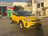 Kia Stonic Edition 7 - silberne Kia Stonic