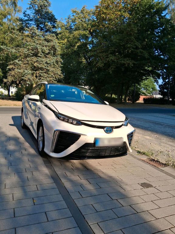 Image of Toyota Mirai
