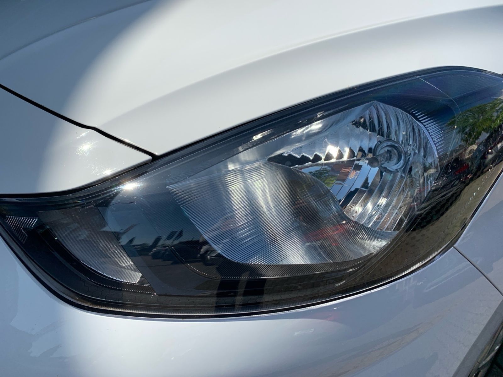 Fahrzeugabbildung Hyundai i10 1.0 Select Navi Kamera Allwetter