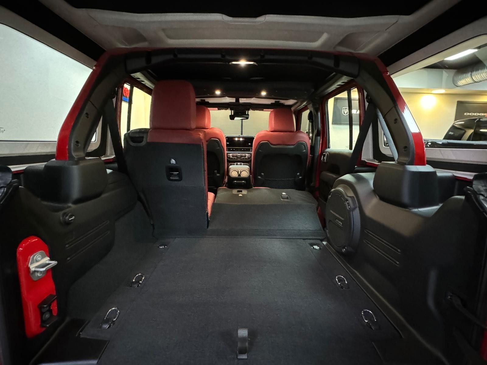 Fahrzeugabbildung Jeep VORFÜHRWAGEN RUBICON 392-6.4L V8-35"-STEEL BPR