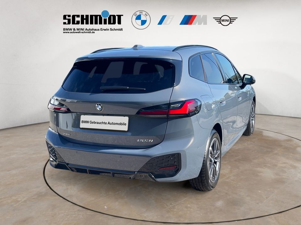 BMW 223 Active Tourer - Bild 4