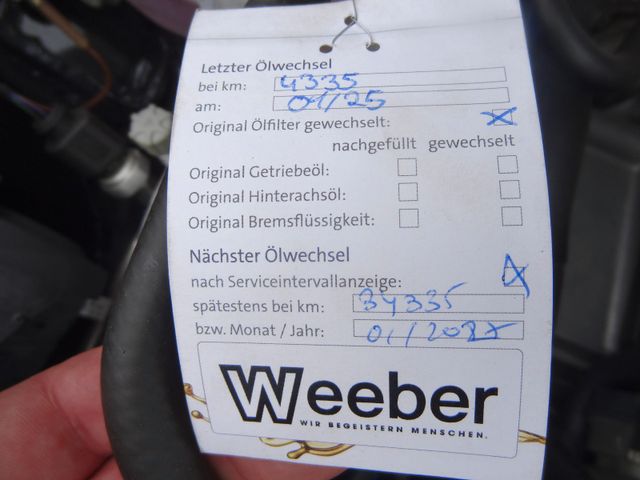 Fahrzeugabbildung Volkswagen Polo VI Highline/DSG//4.400km/1.Hd/PDC/Navi/Sitz