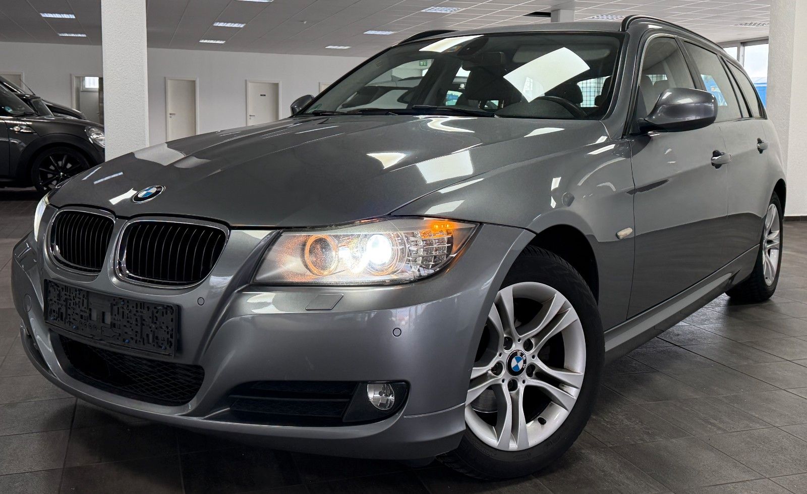 BMW 318 - 1