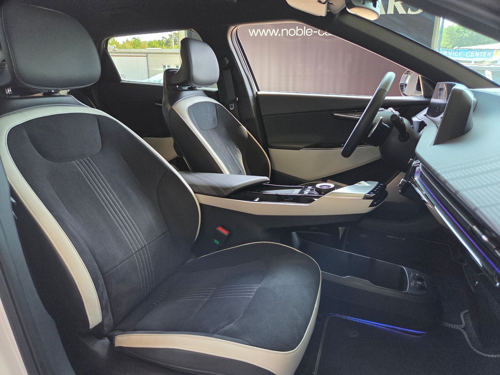 Fahrzeugabbildung Kia EV6 GT-Line 77,4 kWh 2WD WP MERIDIAN HUD 360°