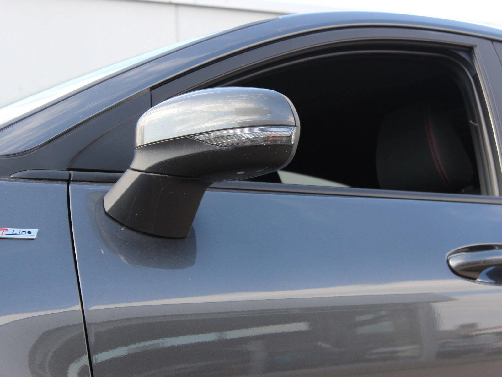 Fahrzeugabbildung Ford Puma ST-Line X 1,0 EcoBoost Mild Hybrid