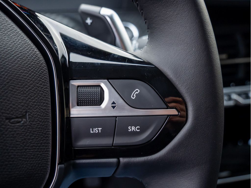 Peugeot 208 - Bild 9