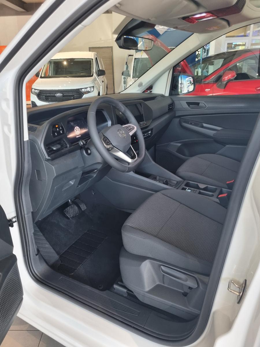 Volkswagen Caddy  Maxi Rollstuhlgerecht L- Umbau