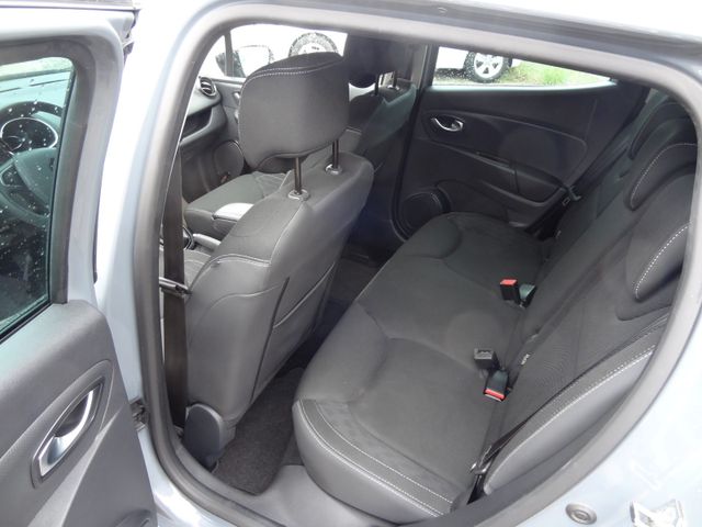 Fahrzeugabbildung Renault Clio IV Limited/Navi/51.000km/Garantie/SitzH/PDC