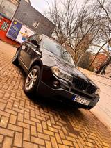 BMW X3 3.0d xDrive  Facelift-Modell M57 - BMW M5 mit Diesel-Antrieb