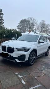 BMW X1 xD25e Unfallfrei/Nachlackierungsfrei Service