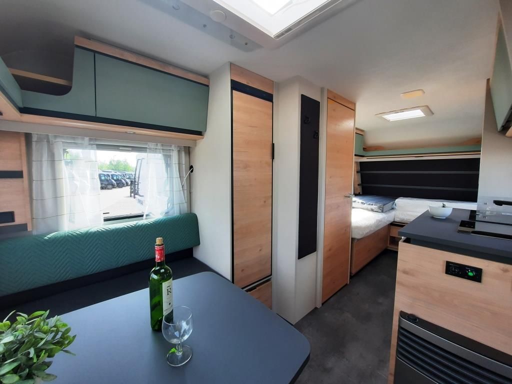 Fahrzeugabbildung Dethleffs Camper 460 EL Verfüg. /Sparen Sie 1.716,- €