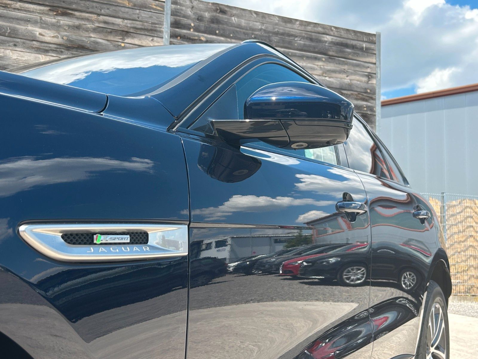 Fahrzeugabbildung Jaguar F-Pace 30t AWD R-Sport ACC 360° Kam Meridian LHZ