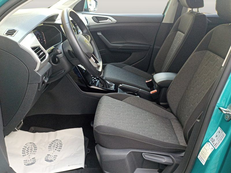 Fahrzeugansicht 8 Fahrzeugabbildung Volkswagen T-Cross 1.5 TSI Move DSG AHK+NAVI+LED+KAMERA