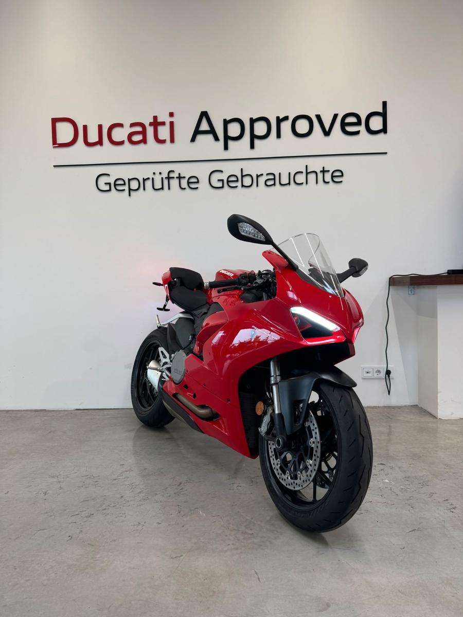 Ducati Panigale V2
