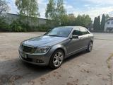 Mercedes-Benz C 220 CDI BlueEFFICIENCY ELEGANCE ELEGANCE - Mercedes-Benz C 220: Elegance