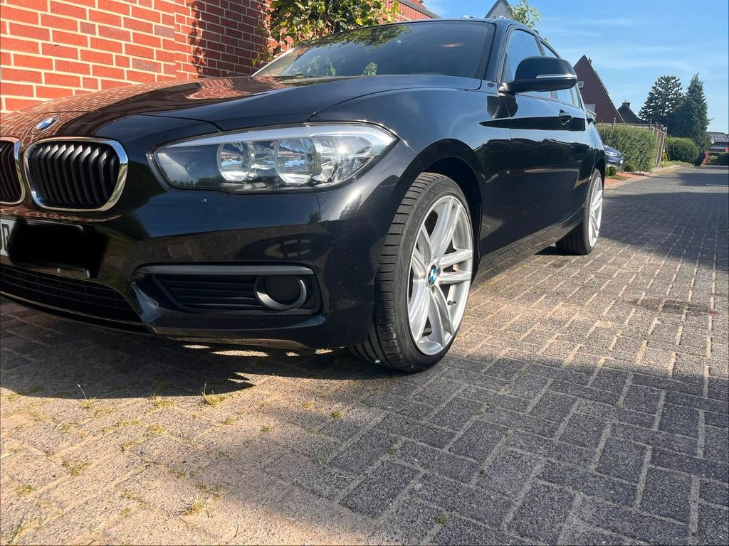 Image of BMW 118