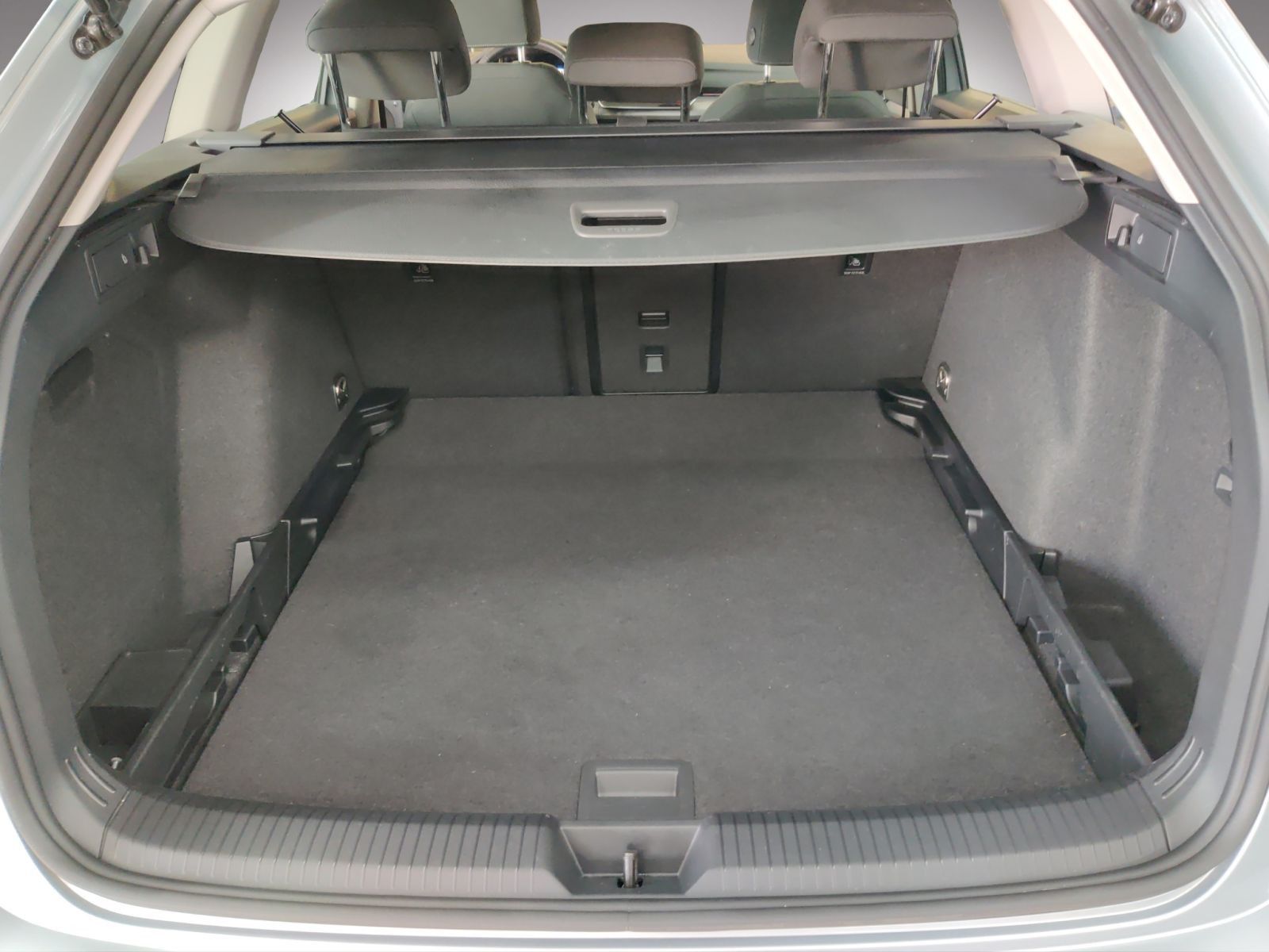 Volkswagen Golf - Bild 14