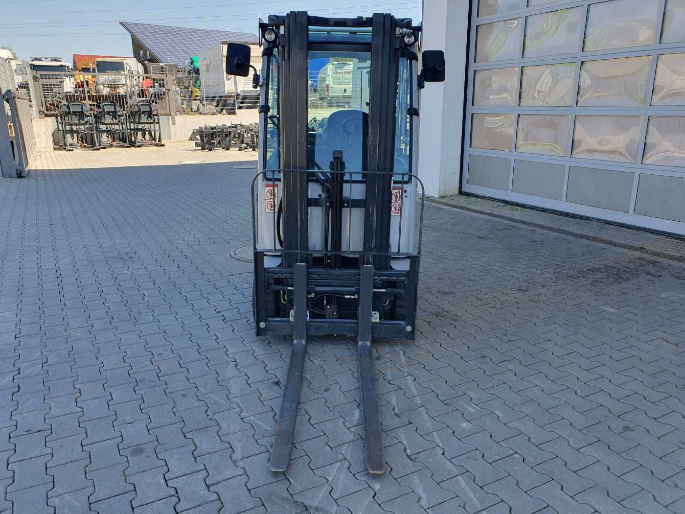 Fahrzeugabbildung Still RX20-14 / 2016 / Triplex: 4.60m! / 271h / SS