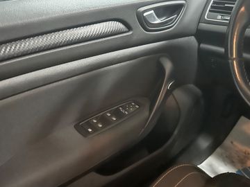 Renault Megane - 11
