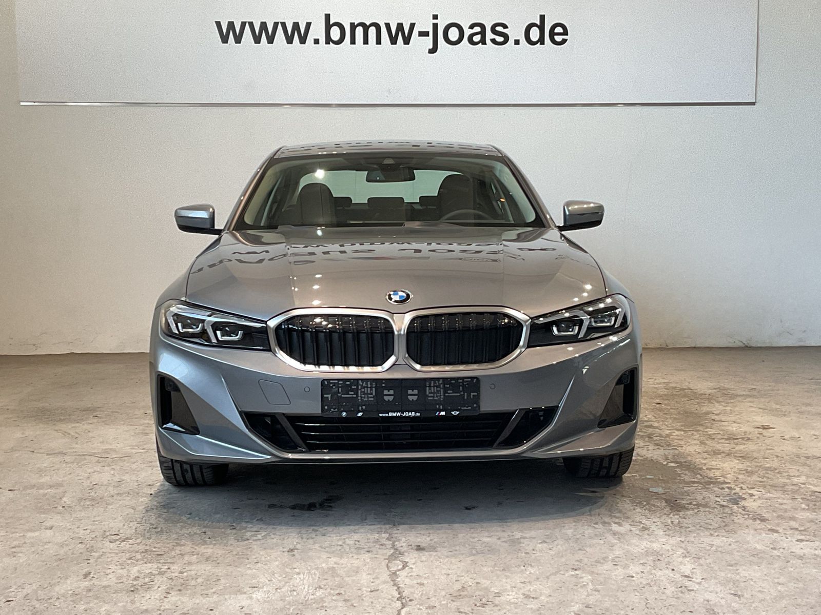 Fahrzeugabbildung BMW 318i DAB Komfortzg. AHK Shz