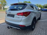 Hyundai Santa Fe Comfort 2.0l CRDi 4WD Scheckh AHK TÜV - Hyundai SANTA FE aus 2015