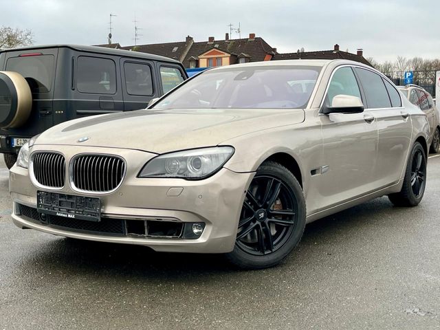 BMW 750i ~ KAMERA ~ NAVI ~ SOFT CLOSE