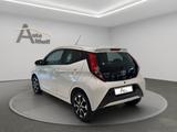 Toyota Aygo AYGO x-play Team D - Toyota Gebrauchtwagen in Sindelfingen
