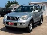 Toyota Land Cruiser 3.0 D-4D 16V cat 3 porte - Toyota Land Cruiser mit Diesel-Antrieb: Kombi