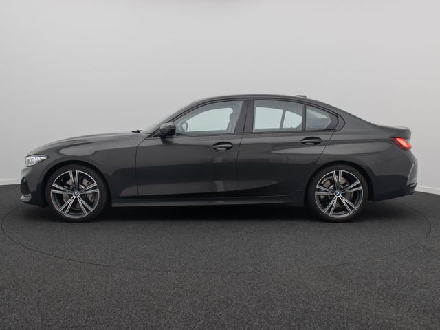 BMW 330, 2022 — 11