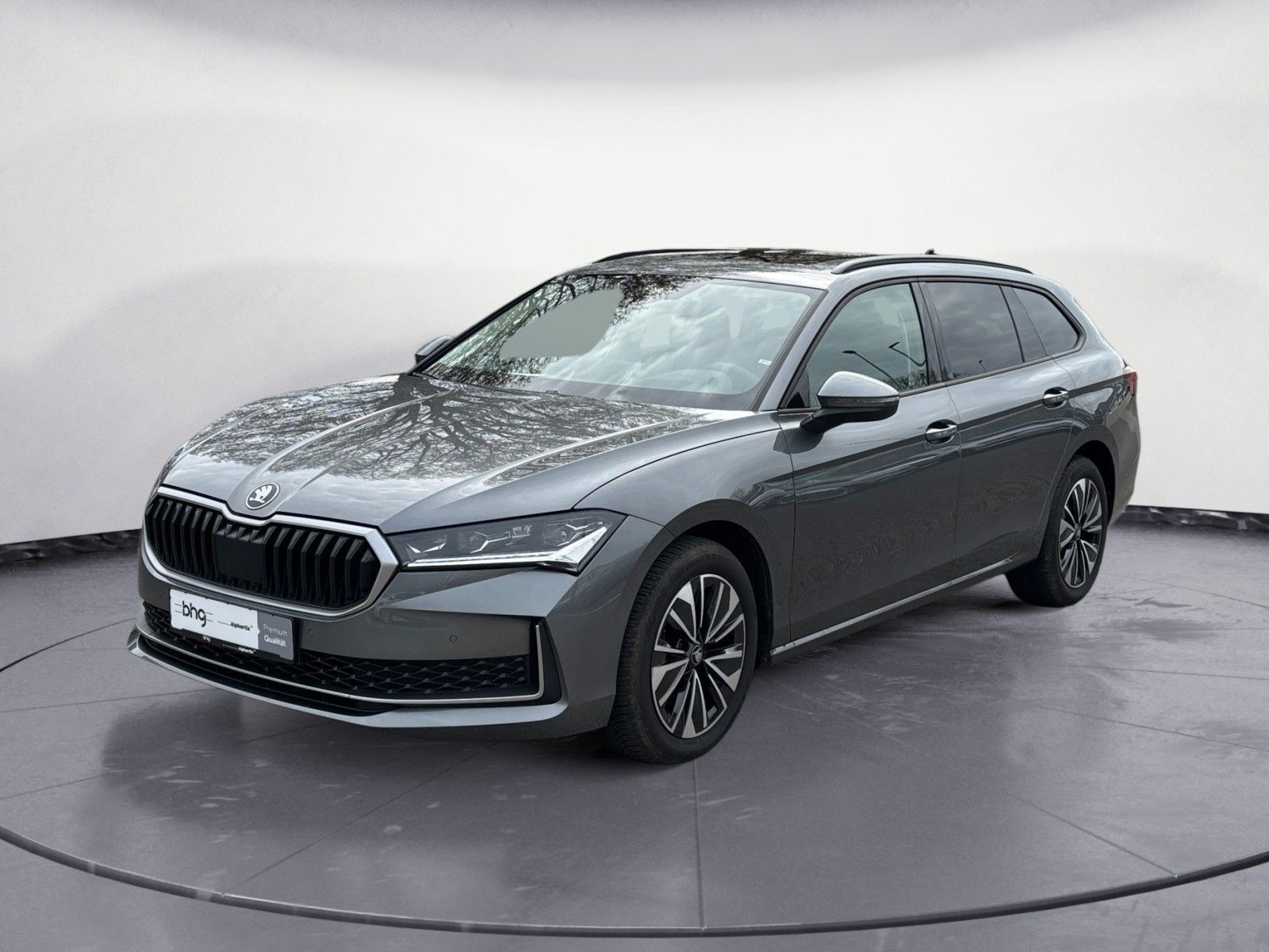 Skoda Superb - Bild 2