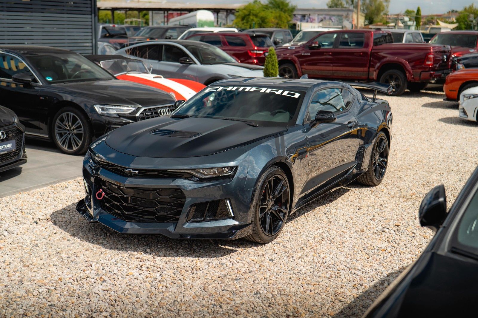 Fahrzeugabbildung Chevrolet Camaro 2.0 Turbo Coupe ZL1 Package *CarPlay*LED*