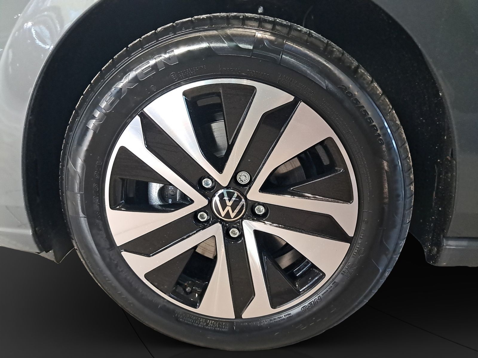 Volkswagen Golf - Bild 4