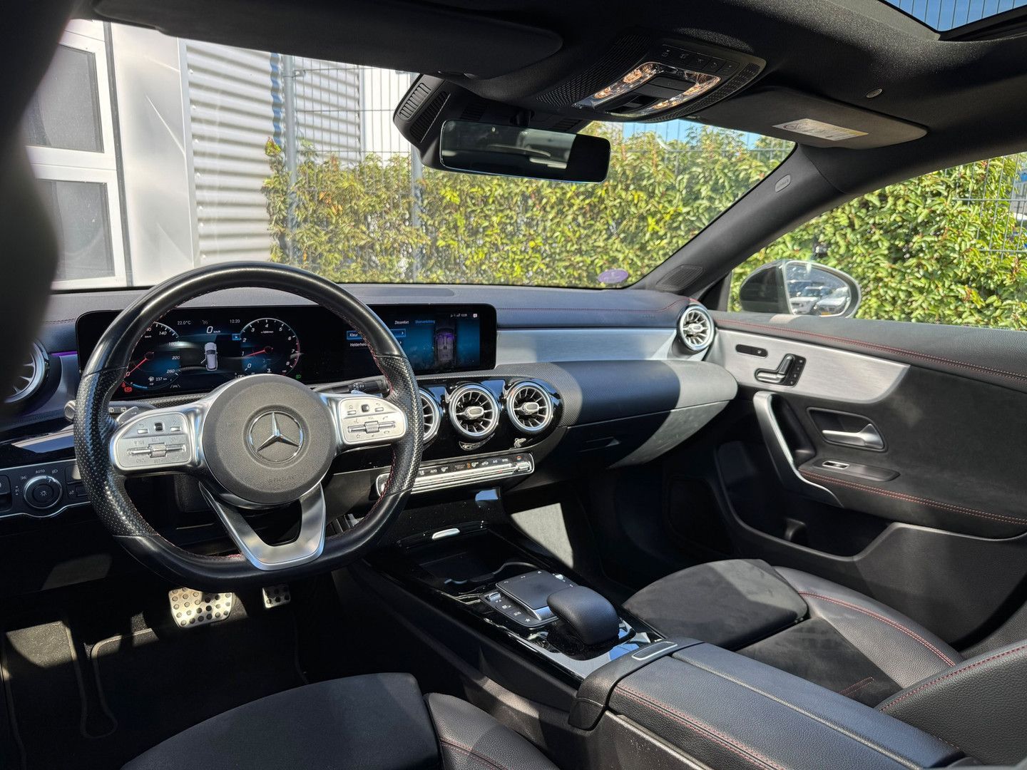 Mercedes-Benz CLA 200 Shooting Brake | AMG | Pano | Memory | S imagem 3