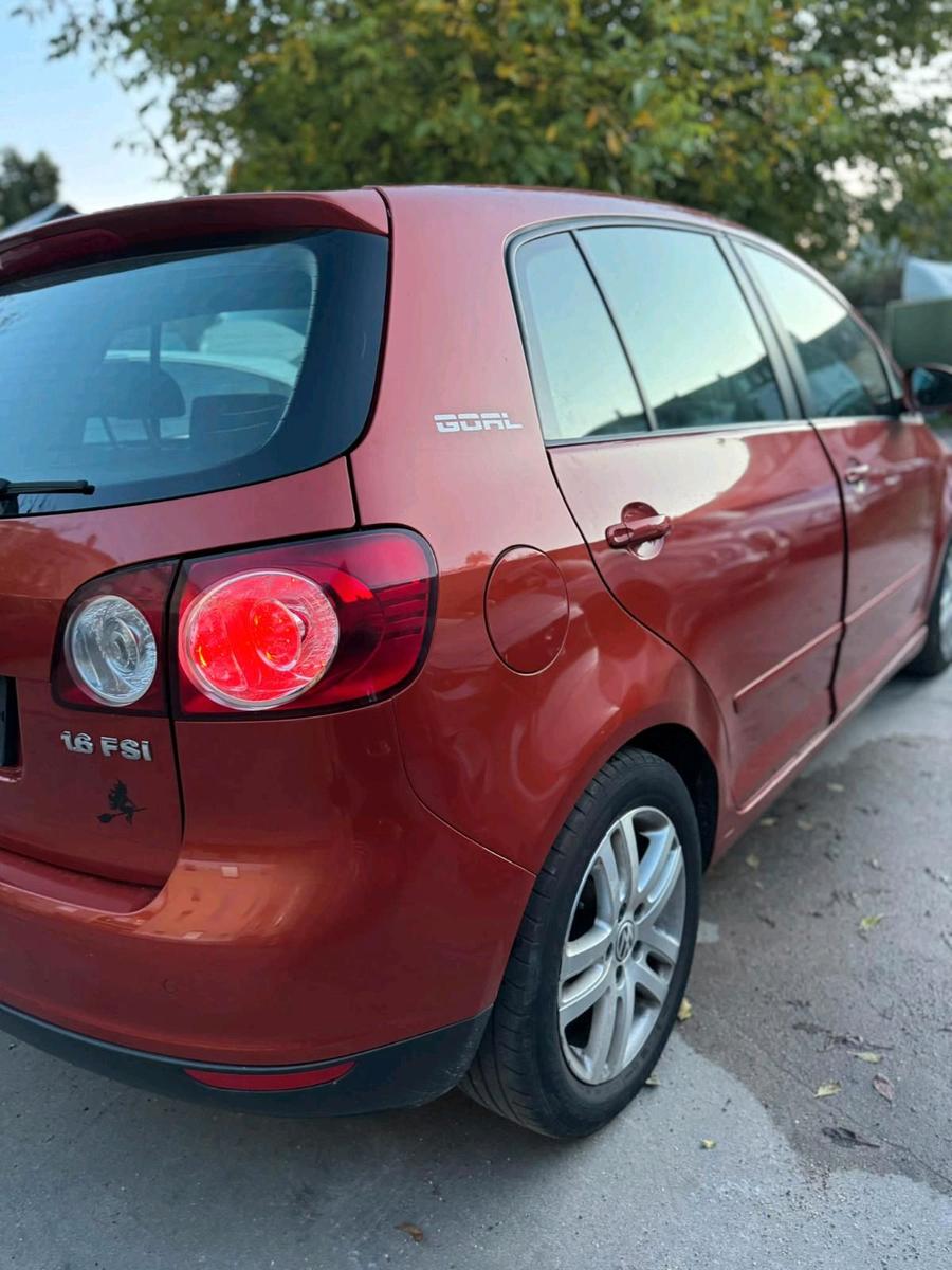 Volkswagen Golf Plus 2007 — engine 116 HP (85kW)