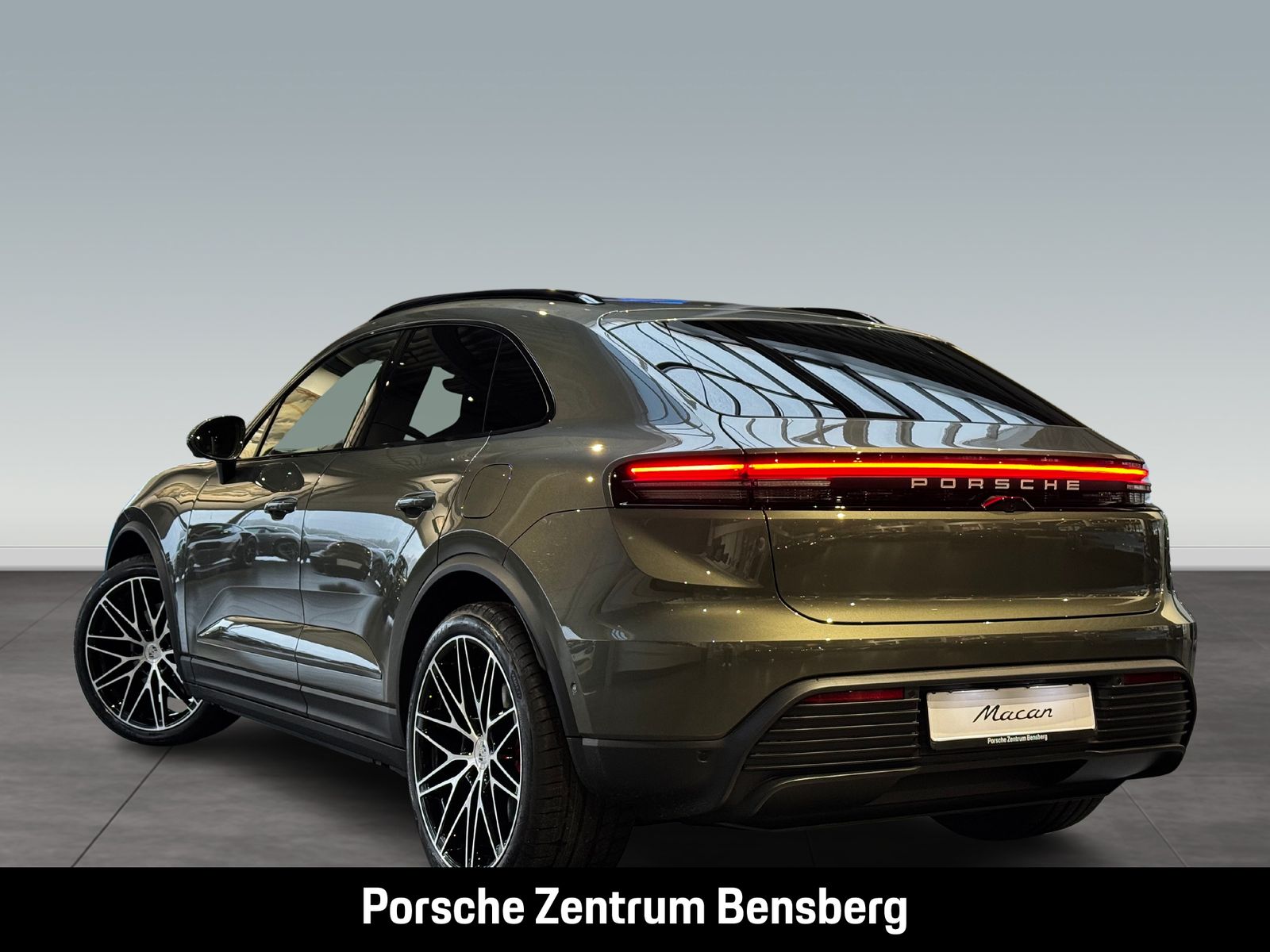 Porsche Macan 4S Electric imagem 3