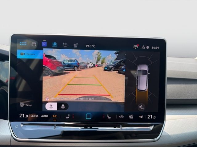 Golf VIII LIFE 1.5 TSI REAR VIEW HEAD UP NAVI AP
