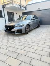 BMW 530d A - Lim. G30 LCI | M SPORT | STDHZG | ACC - BMW 5er-Reihe G30 mit Diesel-Antrieb