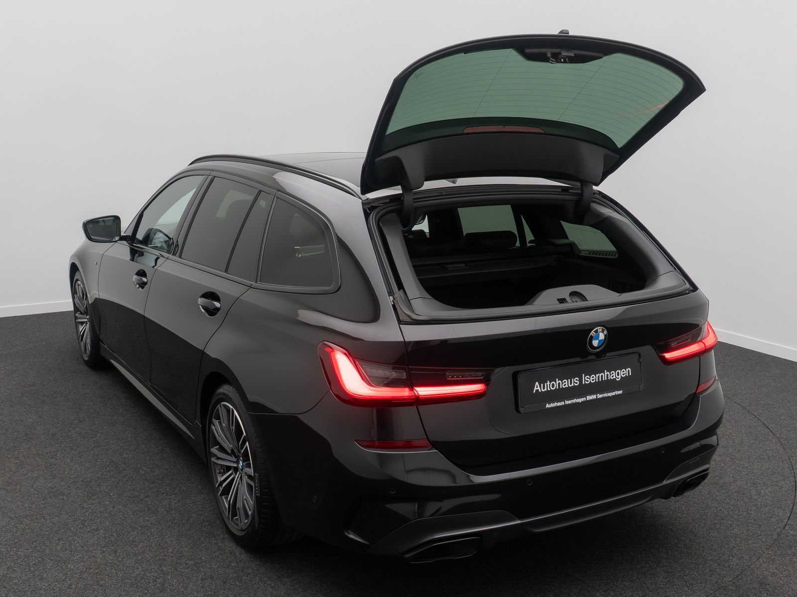 Fahrzeugabbildung BMW M340d xD Komfort 360&deg;Laser HUD DAB H/K Panorama