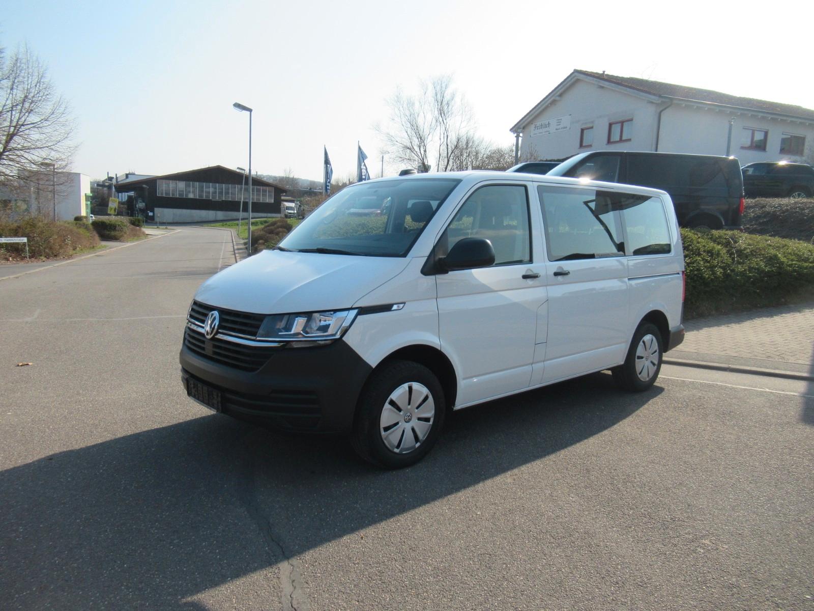 Volkswagen T6.1 Kombi 9-Sitzer *2x Schiebetüre*DAB*PDC*AppC