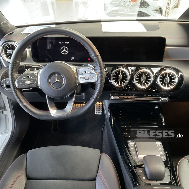 MERCEDES-BENZ CLA 35 AMG Shooting Brake – Bild 12
