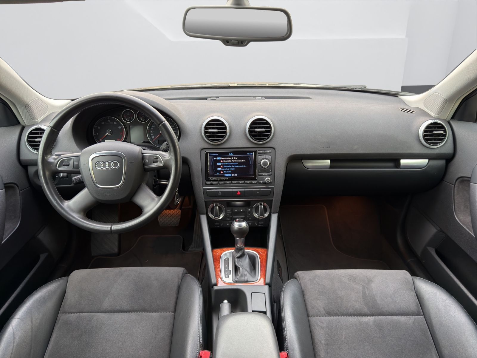 Fahrzeugabbildung Audi A3 Sportback 1.8 TFSI*2*Hand*Xenon*Automatik