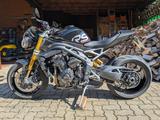 Triumph Speed Triple 1200 RS - TRIUMPH SPEED TRIPLE 1200 RS