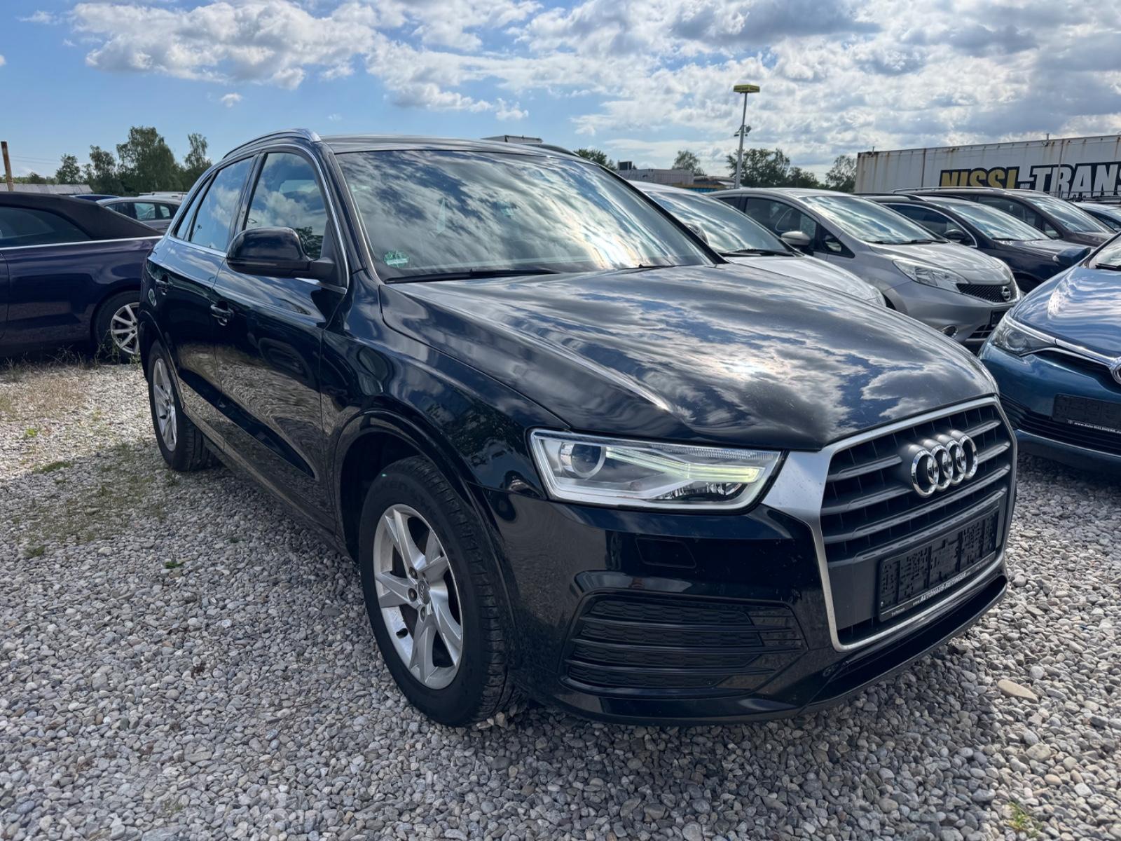 Audi Q3 sport, Navi,Klima ,Xenon ,Euro 6 !